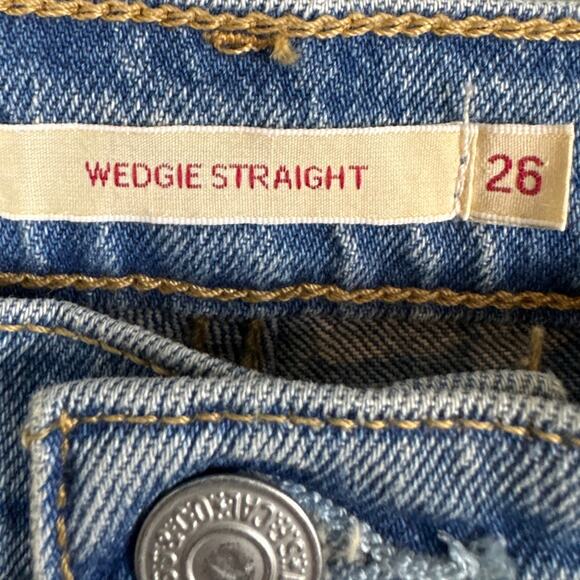 Levi's Premium Women's Wedgie Straight Denim Jeans Size 26 Timeless Casual - Picture 9 of 12